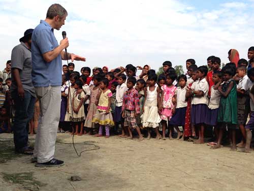 john-teaching-kids