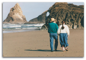 Hannah and her Daddy at the beach