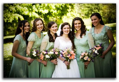 Hannah with her bridesmaids